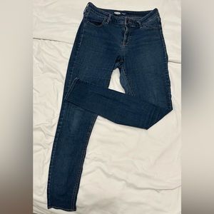 Upper skinny mid rise jeans